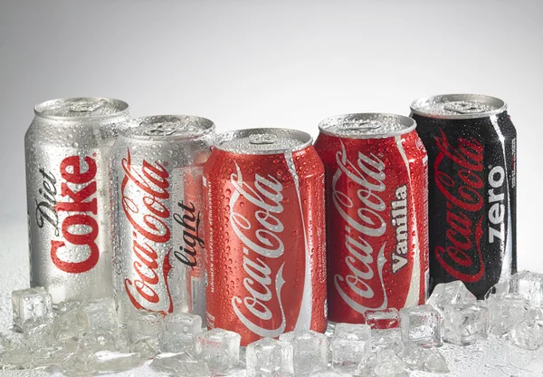 Coca cola cans — Stock Photo, Image