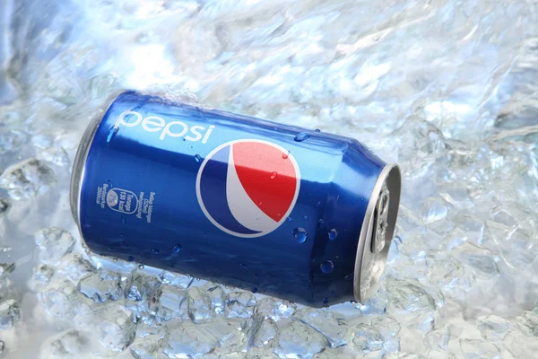 Tanica di Pepsi cola — Foto Stock