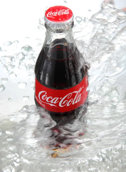 Coca cola bottle — Stock Photo, Image