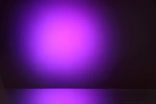 Mancha de luz roxa — Fotografia de Stock
