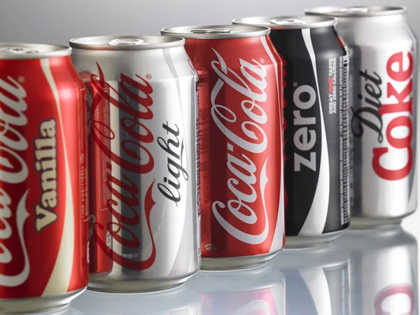 Coca cola cans — Stock Photo, Image