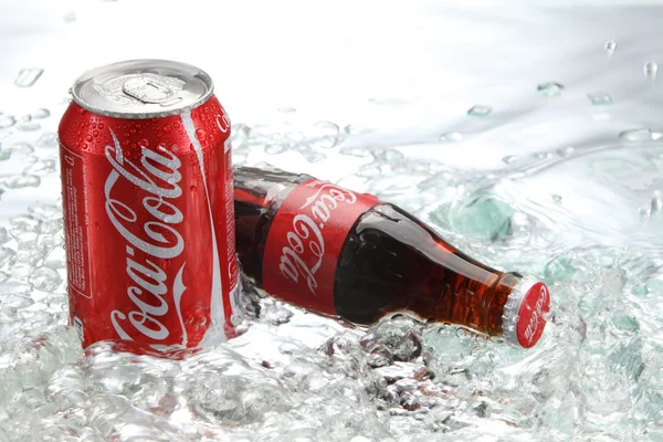 Coca cola bottles — Stock Photo, Image