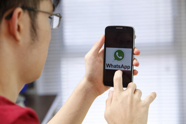 Phone with runnig app in hands