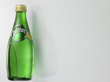 Perrier suyu şişe