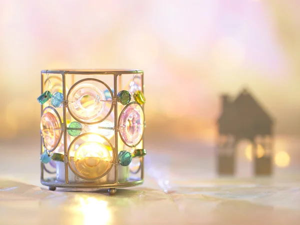 Renkli dekoratif ışık tutucu — Stok fotoğraf