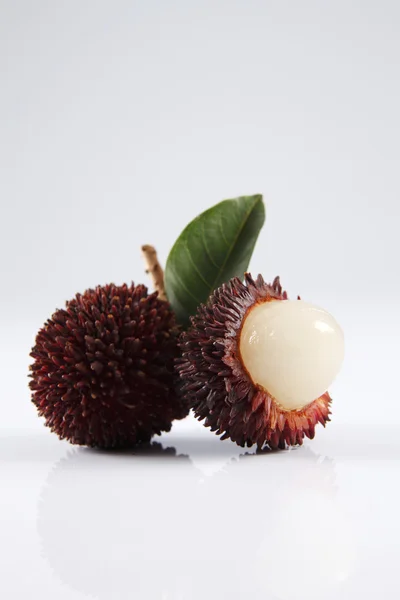 Fruits pulasan ou kapulasan — Photo