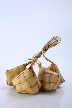 Ketupat - doğal pirinç kaplama
