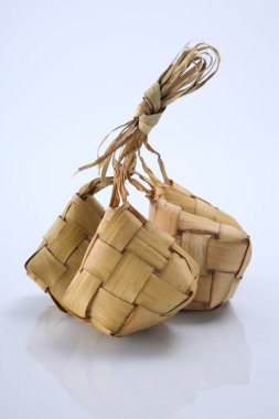 Ketupat - doğal pirinç kaplama