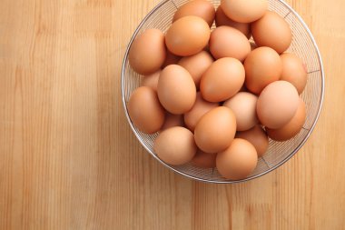 taze kahverengi yumurta