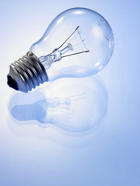 Simple light bulb — Stock Photo, Image