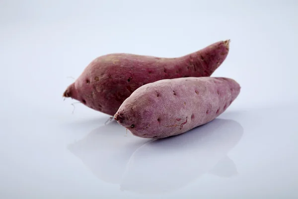 Fresh sweet potatoes — Stock Photo, Image