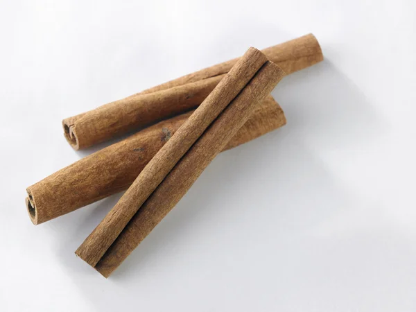 Palitos de canela seca — Fotografia de Stock