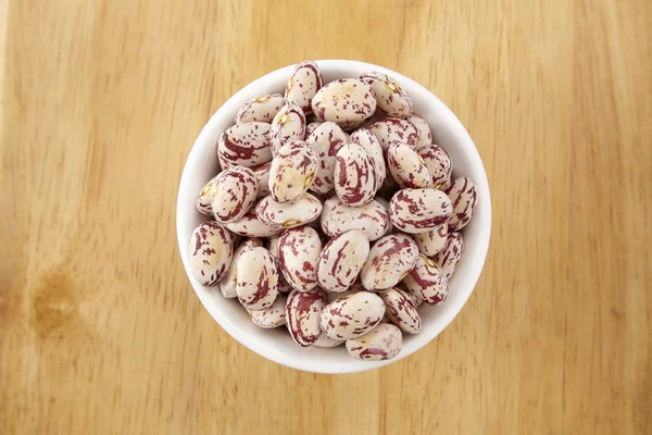 Uncooked pinto beans — Stock Photo, Image