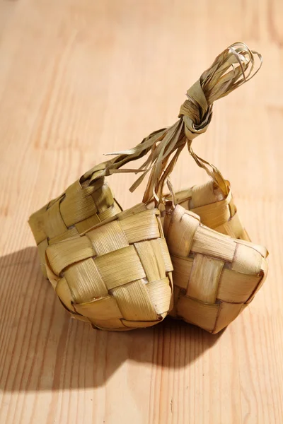 Ketupat - tripa de arroz natural — Foto de Stock