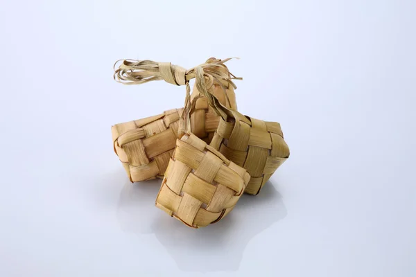 Ketupat - tripa de arroz natural — Foto de Stock