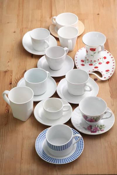 White empty cups — Stock Photo, Image