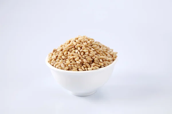 Bowl of wheat grain — Stock Photo, Image