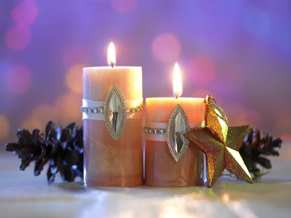 Velas y luces navideñas — Foto de Stock