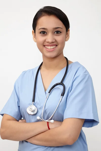护士或医生用听诊器的肖像 — 图库照片