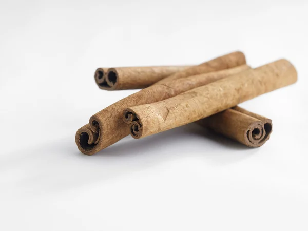 Palitos de canela seca — Fotografia de Stock