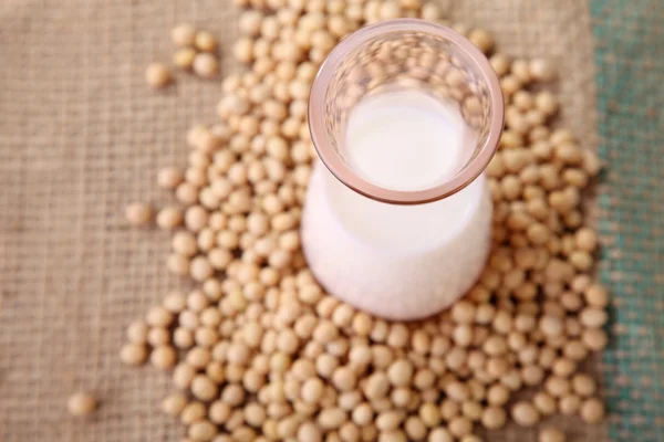 Fagioli di soia con latte — Foto Stock