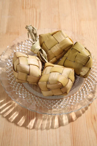 Ketupat - tripa de arroz natural —  Fotos de Stock