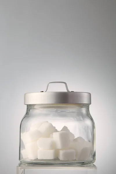 Terrones de azúcar en frasco —  Fotos de Stock