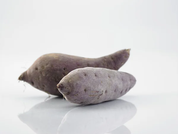 Fresh sweet potatoes — Stock Photo, Image