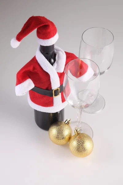 Botella con traje de Santa Claus — Foto de Stock