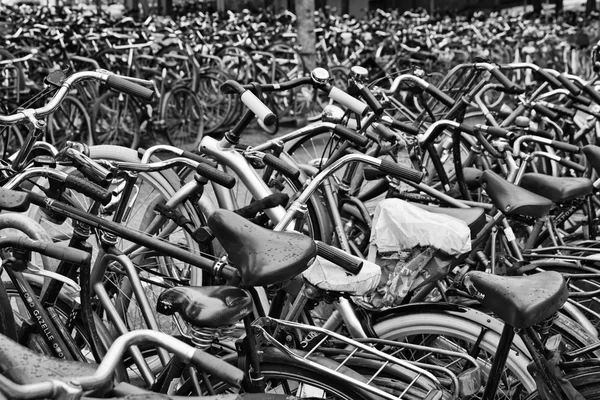 Holland, Amsterdam; 9 October 2011, bicycles parking near the Central Station - EDITORIAL — Stock Photo, Image