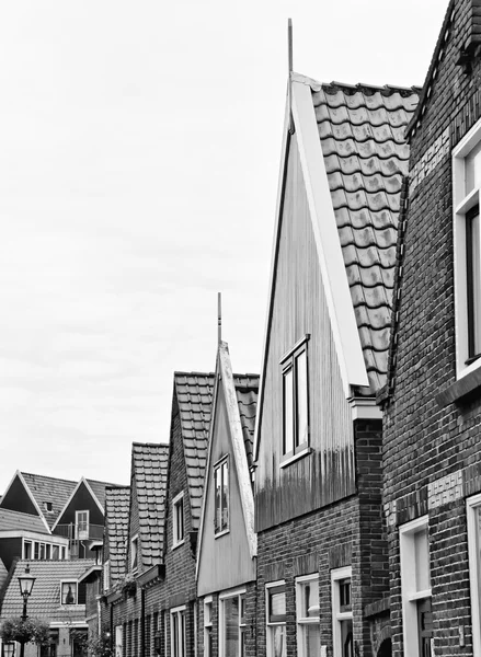 Holland, Volendam, casas de pedra velhas — Fotografia de Stock