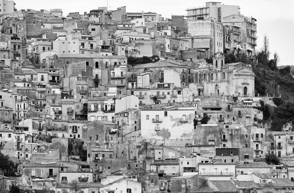 İtalya, Sicilya, Ragusa İbla, Barok şehri manzaralı. — Stok fotoğraf