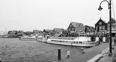 Holland, Volendam (Amsterdam); 9 Ekim 2011, feribot liman - Editörden