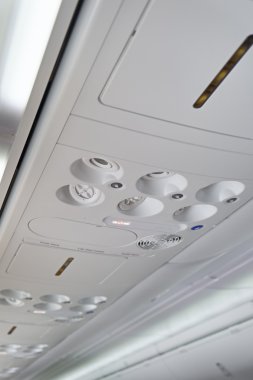 İtalya, uçak kabin yok Sigara İçilmez işareti ile