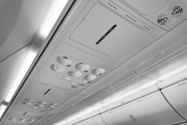 İtalya, uçak kabin yok Sigara İçilmez işareti ile