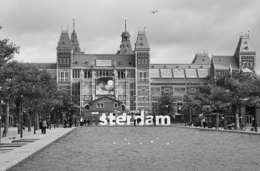 Hollanda, Amsterdam; 10 Ekim 2011, insanlar Rijksmuseum Meydanı - Editörden