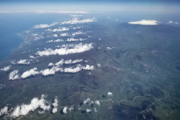 Itálie, Sicílie, letecký pohled na sicilské krajiny a sopka Etna — Stock fotografie