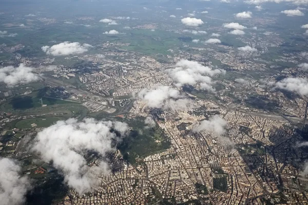 Италия, Лацио, вид с воздуха на Рим — стоковое фото