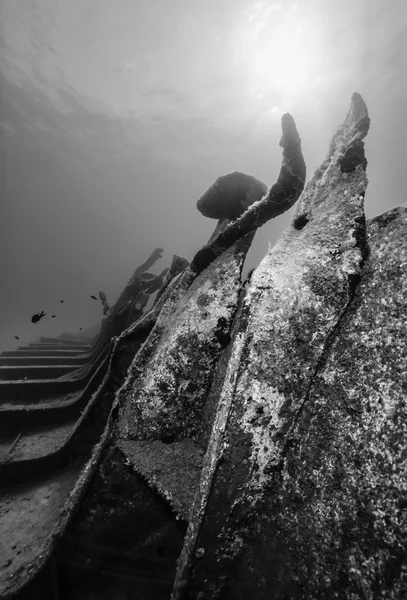 Italien, Mittelmeer, gesunkenes Schiffswrack - Filmscan — Stockfoto