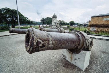 Küba, Havana, eski topları çatıda bir kale - Film tarama
