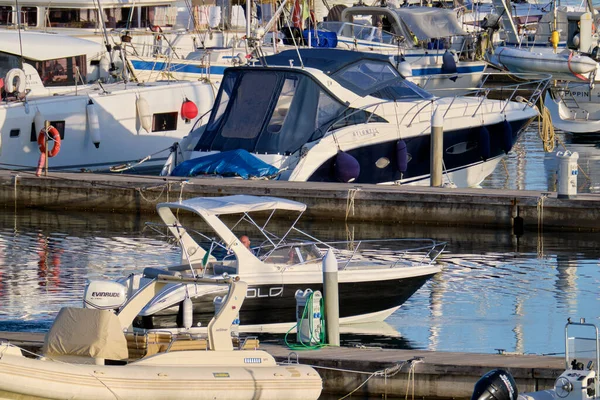 Italien Sizilien Mittelmeer Marina Ragusa Provinz Ragusa Oktober 2020 Mann — Stockfoto