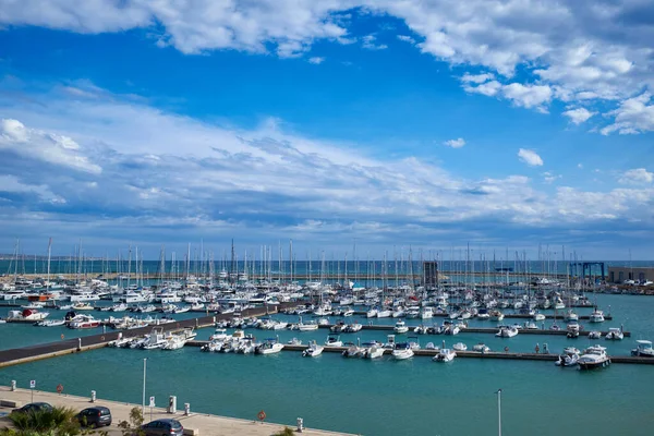 Italia Sicilia Mar Mediterráneo Marina Ragusa Provincia Ragusa Barcos Motor —  Fotos de Stock