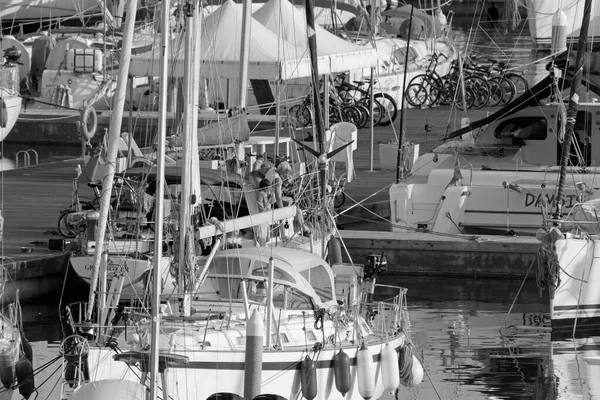 Talya Sicilya Akdeniz Marina Ragusa Ragusa Eyaleti Kasım 2020 Limandaki — Stok fotoğraf