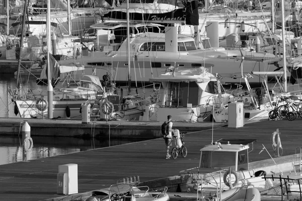 Talya Sicilya Akdeniz Marina Ragusa Ragusa Eyaleti Kasım 2020 Limandaki — Stok fotoğraf