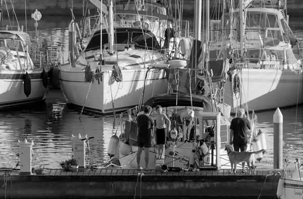 Italien Sizilien Mittelmeer Marina Ragusa Provinz Ragusa November 2020 Menschen — Stockfoto