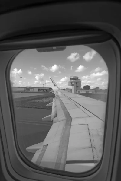 Italy Sicily Comiso International Airport January 2015 Airplane Runway Editorial — Stock Photo, Image