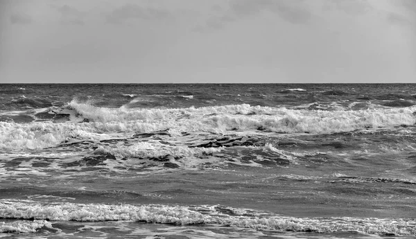 Italia Sicilia Sicilia Canale Mare Mediterraneo Mosso Una Giornata Tempestosa — Foto Stock