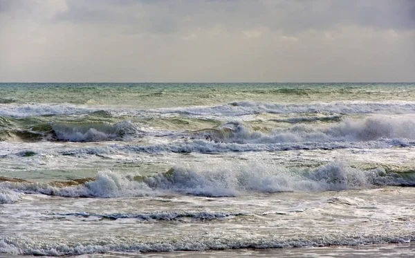 Italia Sicilia Sicilia Canale Mare Mediterraneo Mosso Una Giornata Tempestosa — Foto Stock