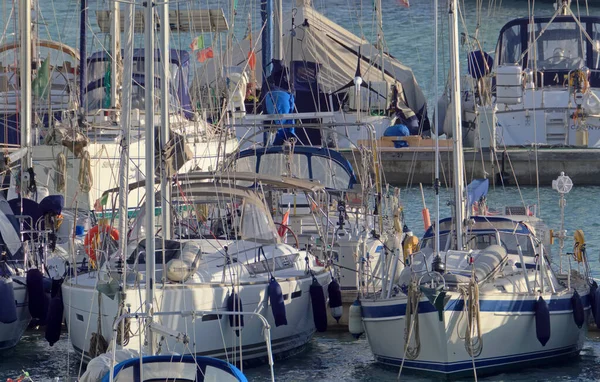 Italien Sizilien Mittelmeer Marina Ragusa Provinz Ragusa Dezember 2020 Segelboote — Stockfoto