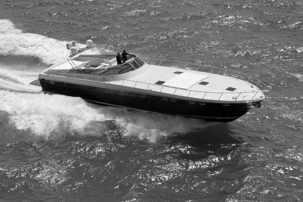 Italie Mer Méditerranée Vue Aérienne Des Personnes Sur Yacht Luxe — Photo